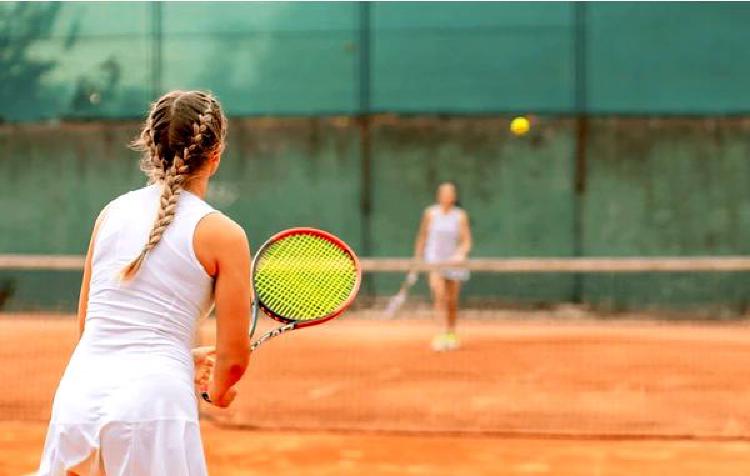 Базовая красота: Усовершенствование вашего стиля игры в теннис